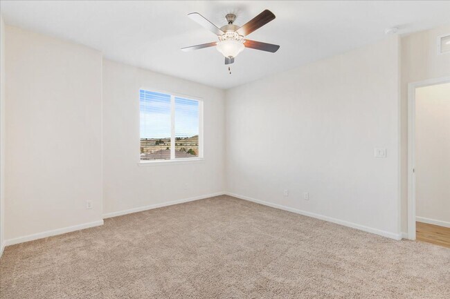 Building Photo - The Rubicon - Large and Luxurious 3 Bedroom, 2.5 bath with Loft and Full 2 Car Garage