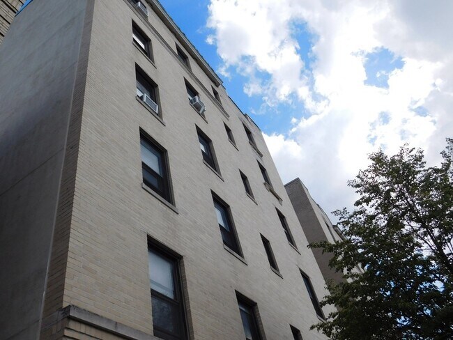 Primary Photo - 35-15 32nd St