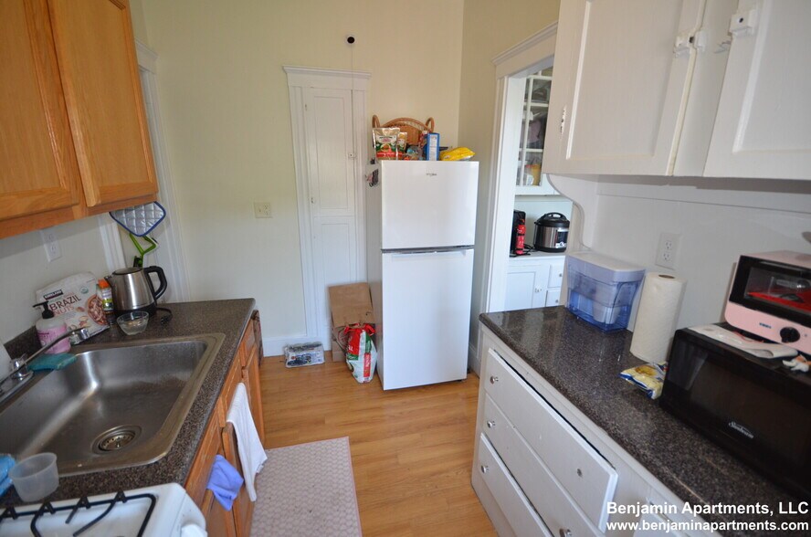 Building Photo - 66 Chiswick Rd