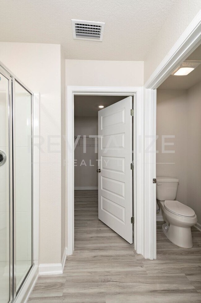 Building Photo - 22360 Aleutian Ave