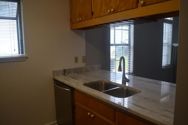 Building Photo - 3561 Sedona Loop