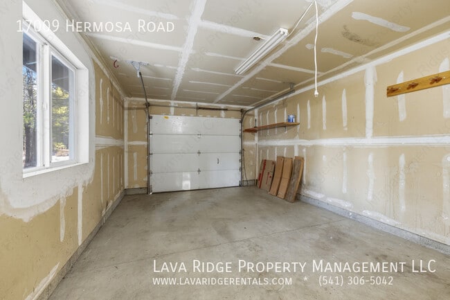 Building Photo - 17009 Hermosa Rd