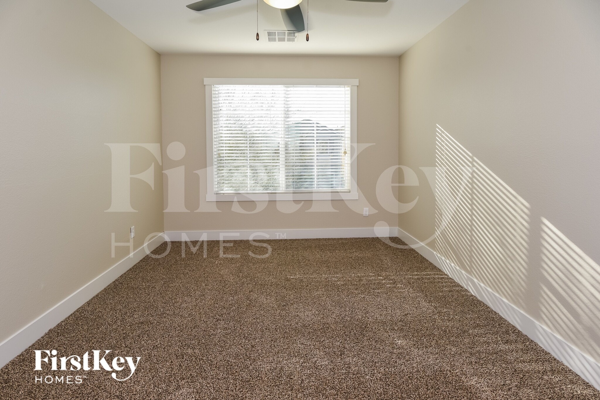 Building Photo - 7380 Benlomond Ave