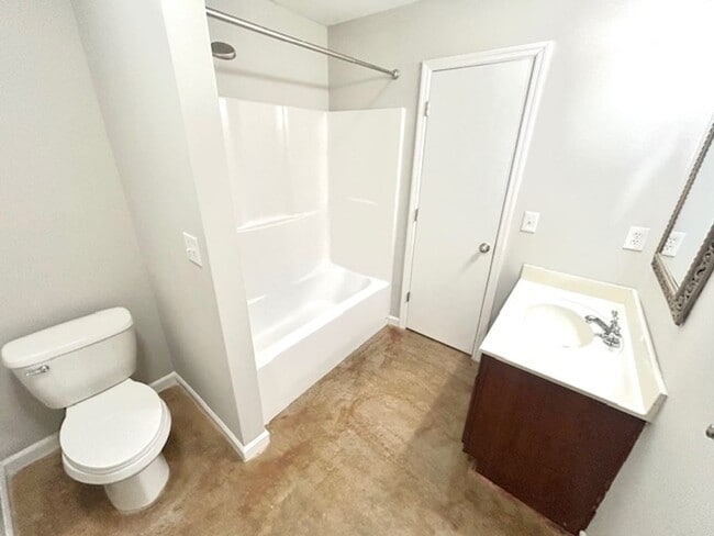 Building Photo - 1523 Jordan Rd