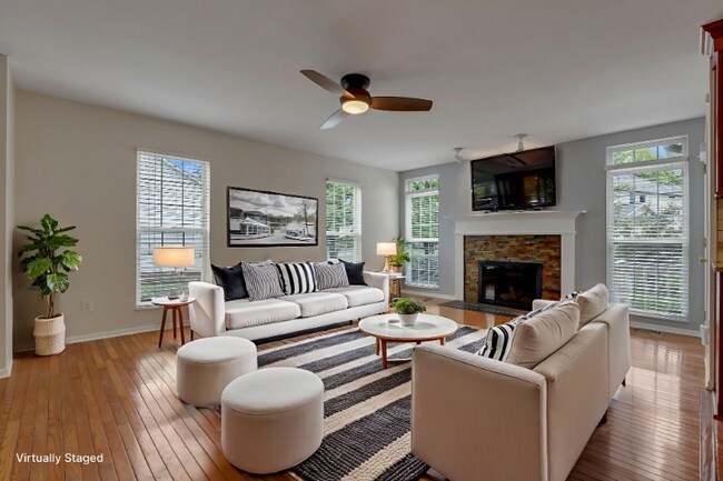 Building Photo - 6715 Sunningdale Dr