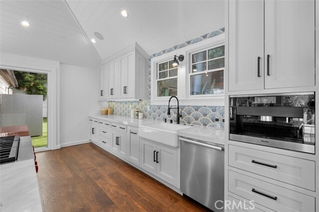 Building Photo - 724 36th St