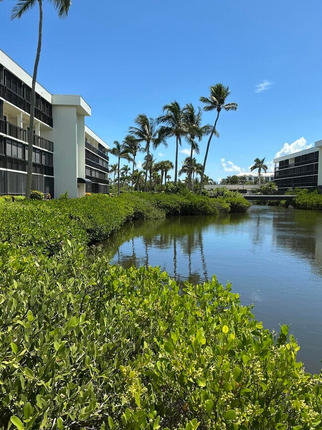 Building Photo - 3792 NE Ocean Blvd