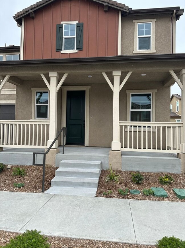 Building Photo - Charming 3-Bedroom Home for Lease in The P...