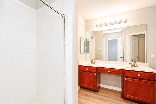 Building Photo - 3111 Myrtle Ranch Dr
