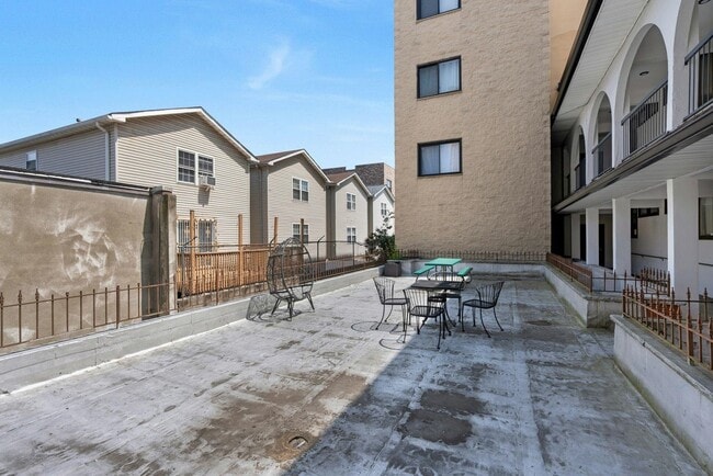 Building Photo - 200 Paterson Plank Rd