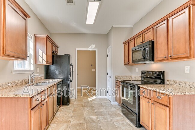 Building Photo - 812 Oshields Ct