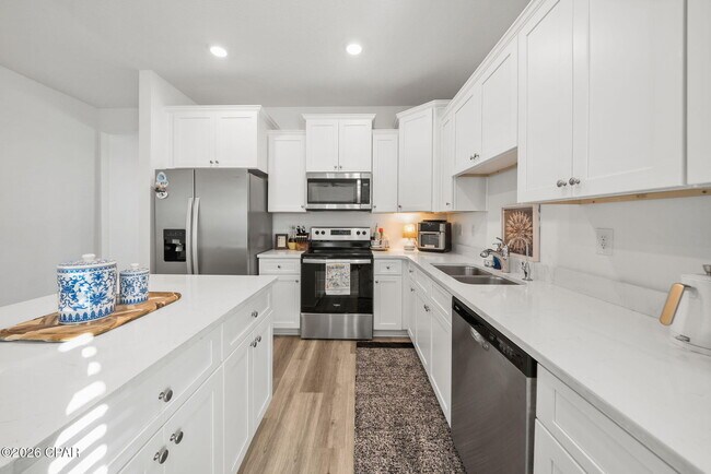 Building Photo - 118 Butler Cv