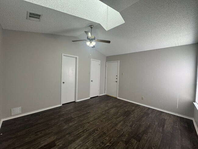 Building Photo - Walt/Mintz Properties1 (522 Cutty Trl)