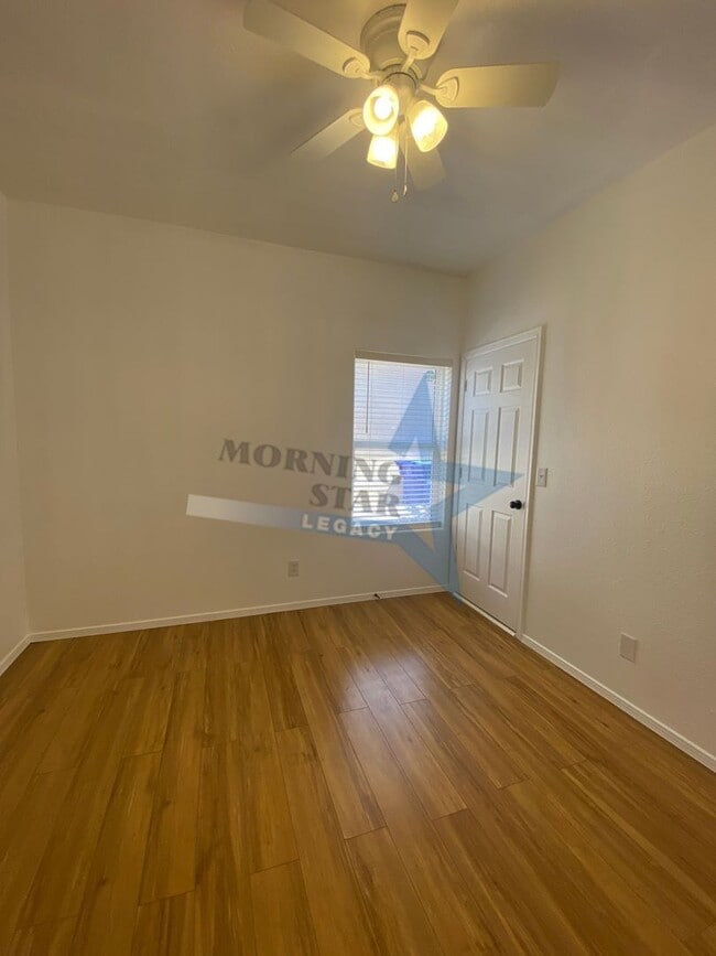 Building Photo - Charming 3 bedroom 2 bath home in Las Colinas