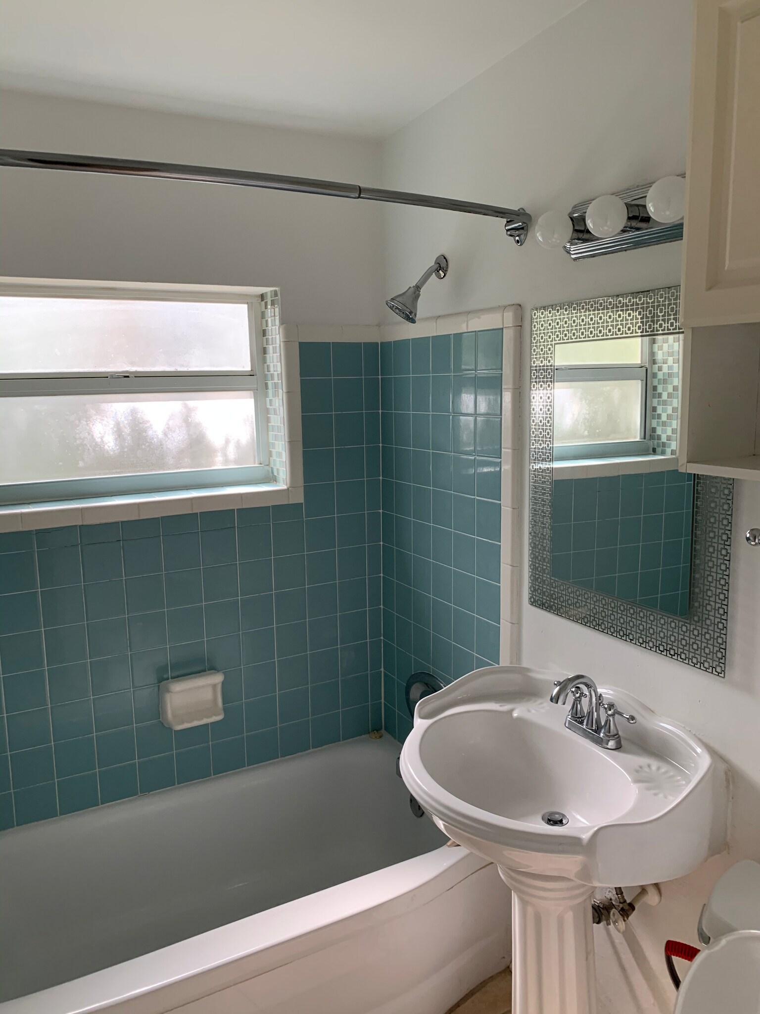 Bathroom - 1310 E Esther St