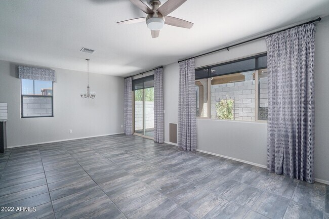Building Photo - 5022 E Desert Forest Trail