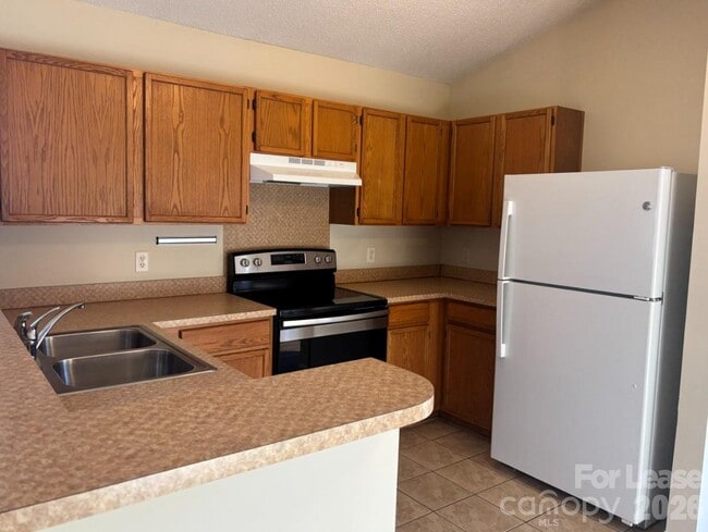 Building Photo - 9617 Rau Ct