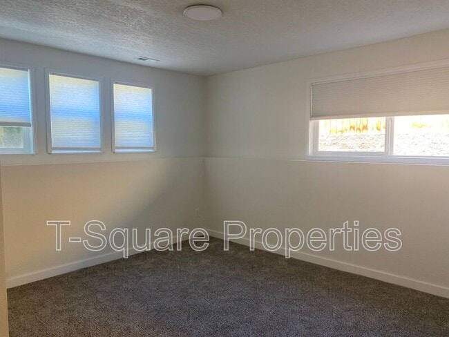 Building Photo - 23901 46th Ave W