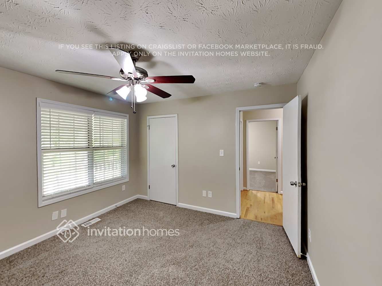 Building Photo - 264 Park Ave E