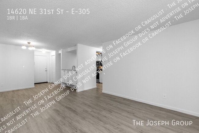 Building Photo - 14620 NE 31st St