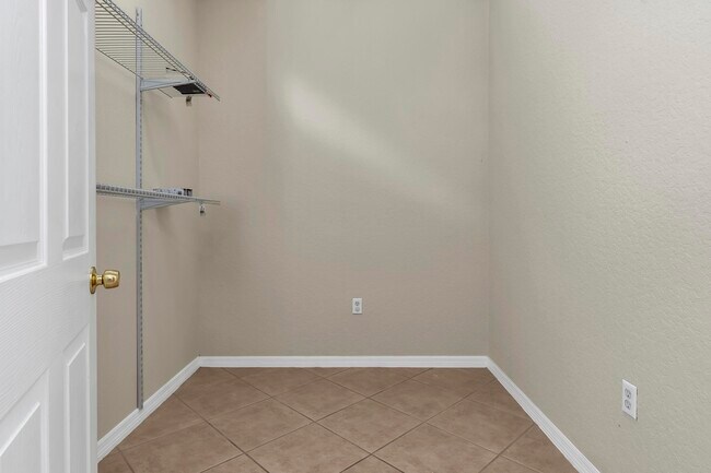 Building Photo - 228 Lake Monterey Cir