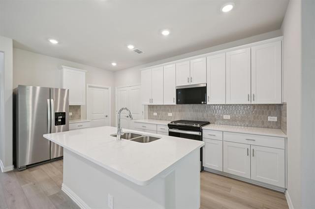 Primary Photo - 3412 Brompton Dr