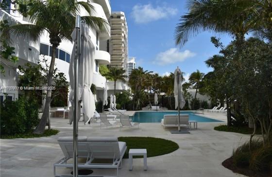 Building Photo - 6365 Collins Ave