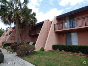 Building Photo - 3401 Townsend Blvd