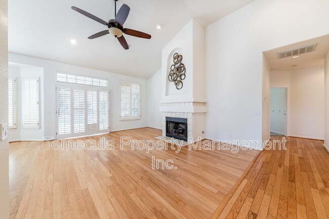 Building Photo - 31429 Corte Tunas