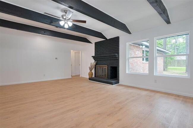 Building Photo - 25303 Lynbriar Ln