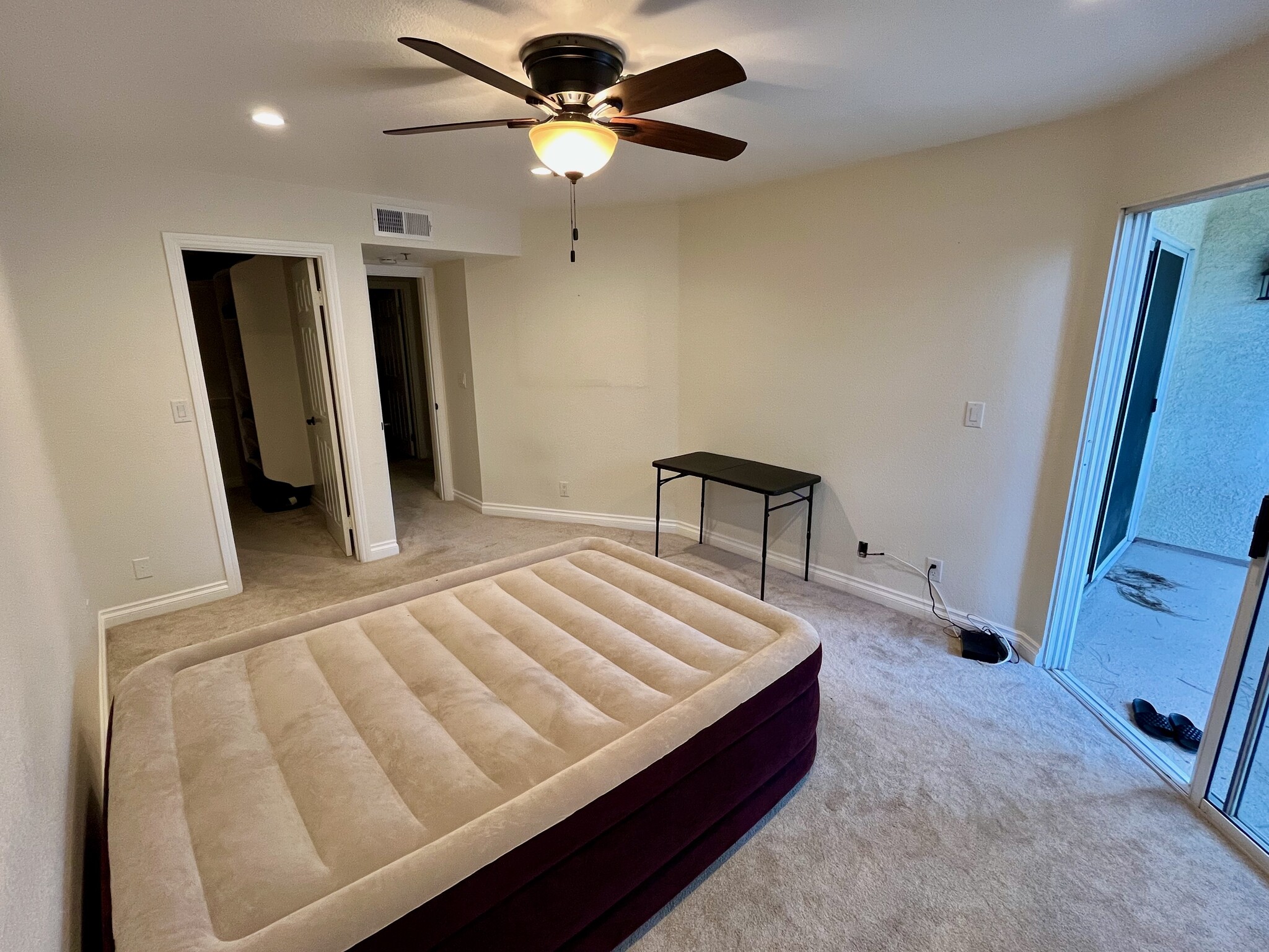 Building Photo - 653 Oak Run Trl