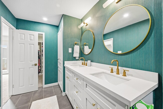 Building Photo - 1116 Bering Dr