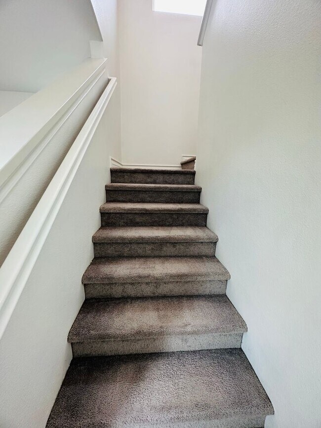 Building Photo - Charming 3 Bedroom 2.5 Bathroom Northstar Ranch Home with Spacious Layout & Community Amenities