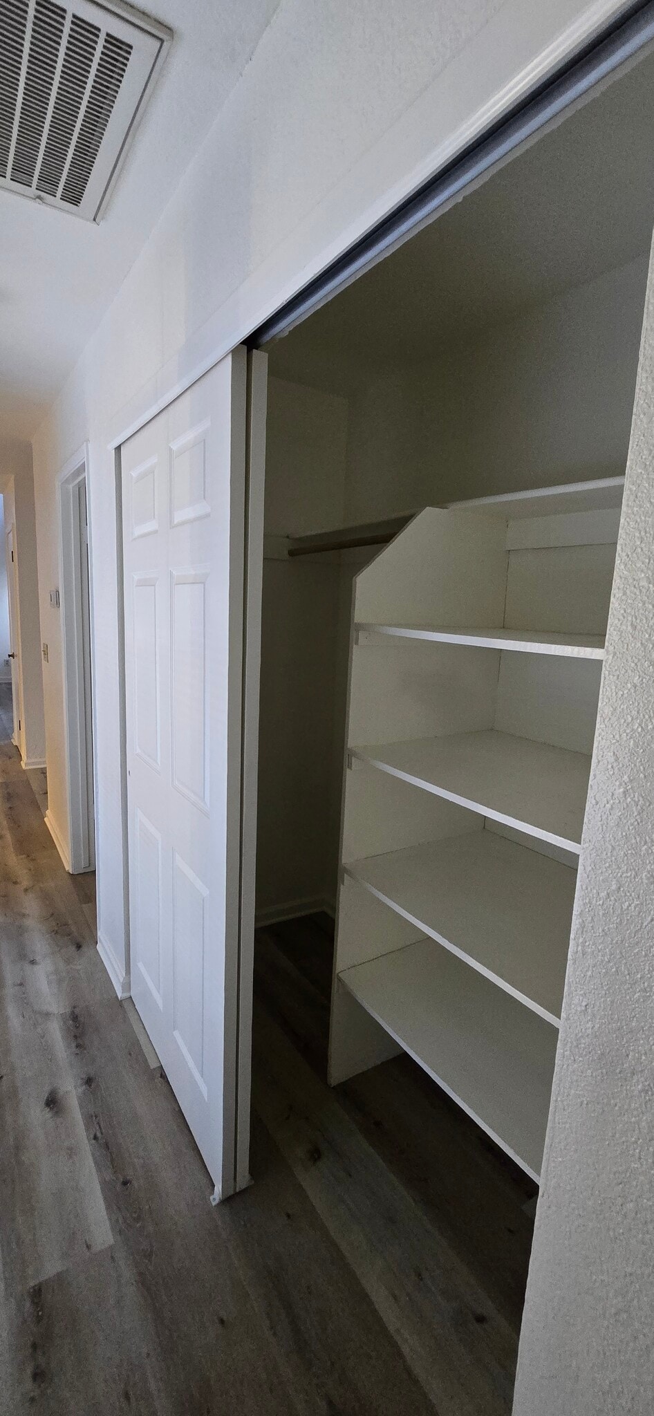 Hallway Closet - 3314 Blue Ridge Cir
