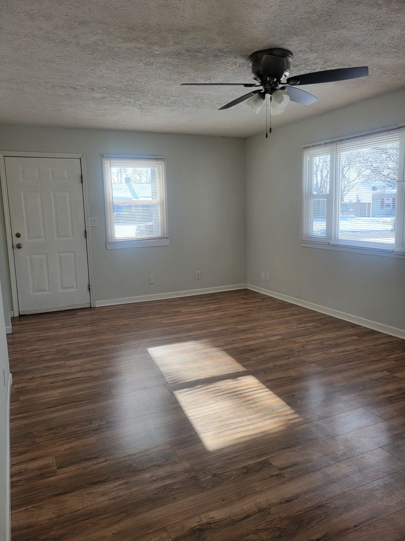 Building Photo - 4440 Saint Ann Ln