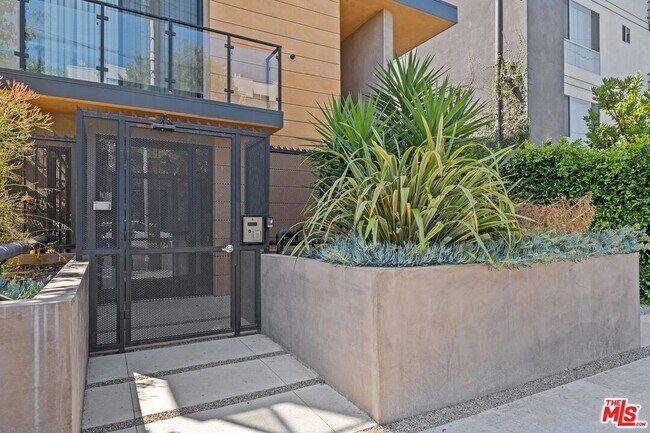 Building Photo - 11254 Mississippi Ave