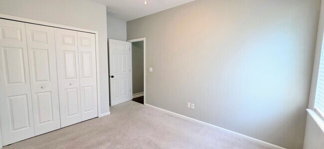 Building Photo - Beautiful 4/2 in Nocatee Community!