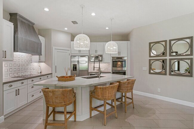 Building Photo - 3121 Yorkshire Ln