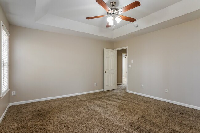 Building Photo - 117 Pearson Place