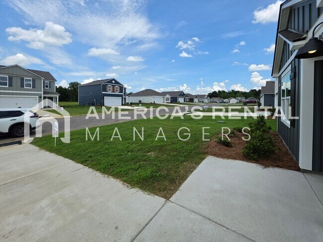 Building Photo - New Construction Home for Rent!