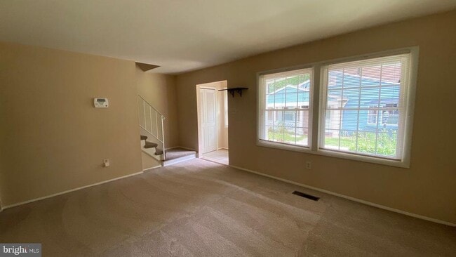 Building Photo - 5529 Woodenhawk Cir