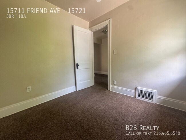 Building Photo - 15711 Friend Ave