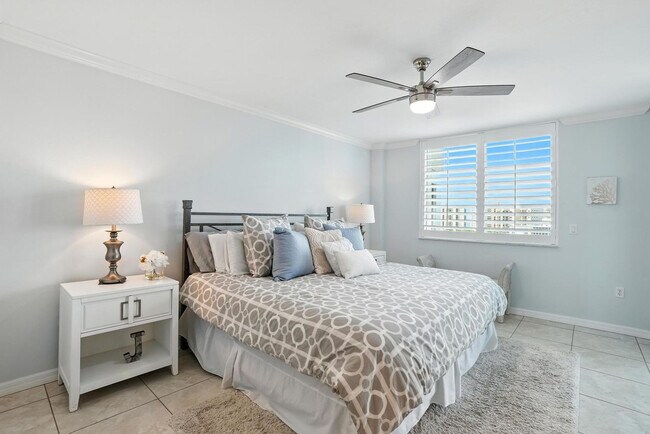 Building Photo - 25 Bluebill Ave