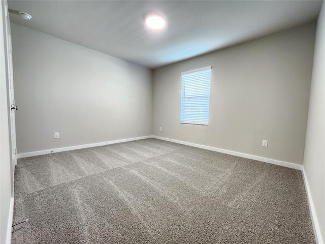 Building Photo - 607 Whispering Winds Trl