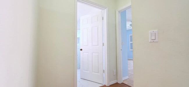 Building Photo - 7299 Lugano Dr