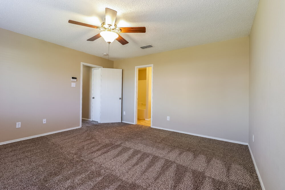 Building Photo - 10600 Copperwood Ln