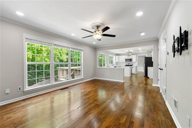 Building Photo - 7260 Foxberry Ct