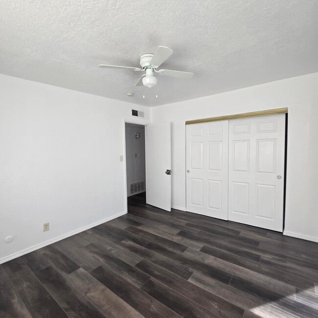 Building Photo - 10616 Towner Ave NE