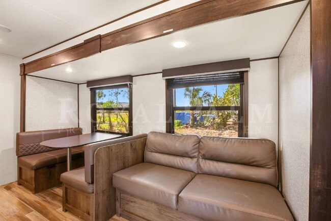 Building Photo - A Fresh Take on Simple Living – Cozy North Fort Myers Retreat