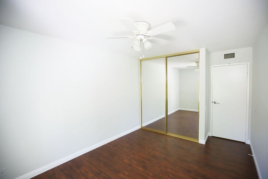 Building Photo - 16317 Sierra Ridge Way